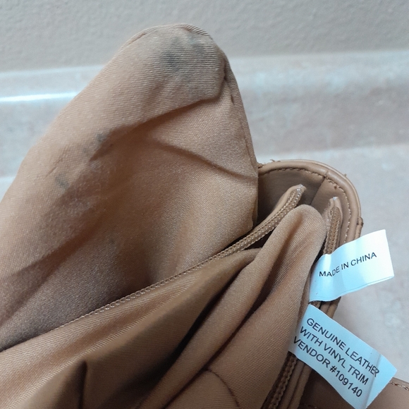 ST. JOHN'S BAY Women's Real Genuine Leather Tan Handbag Size:OS   ST. JOHN'S Bay - Picture 7 of 10